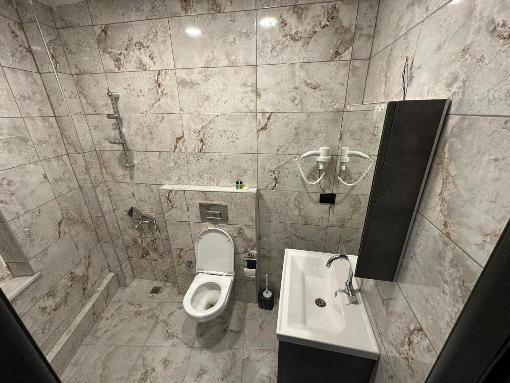 Lucca Suites Hotel Istanbul Exterior photo